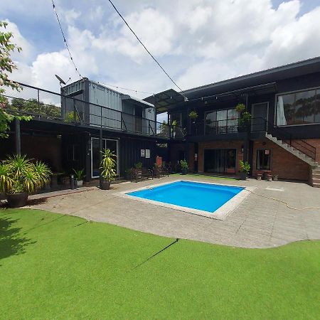 קואלה קנגסאר Safar House & Cabin מראה חיצוני תמונה